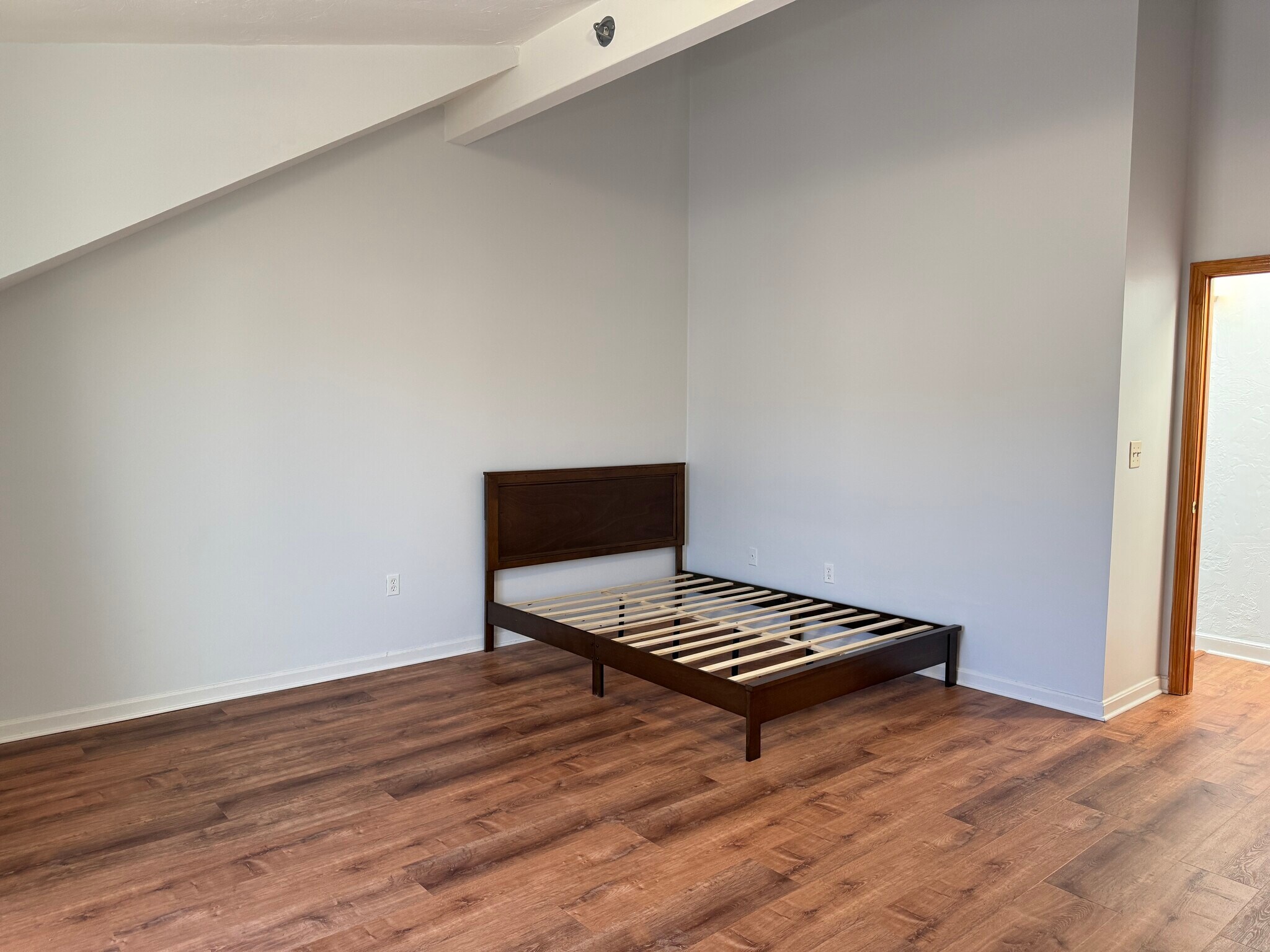 Building Photo - 166 Quincy Shore Dr