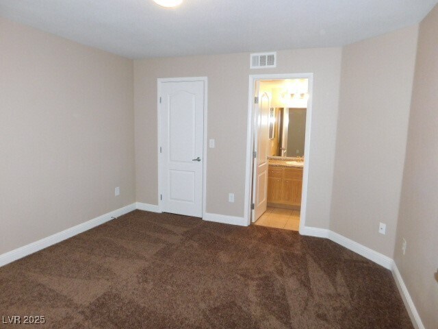 Building Photo - 5055 W Hacienda Ave