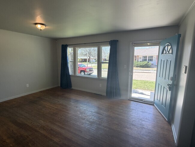 Building Photo - 3929 NW 32nd St