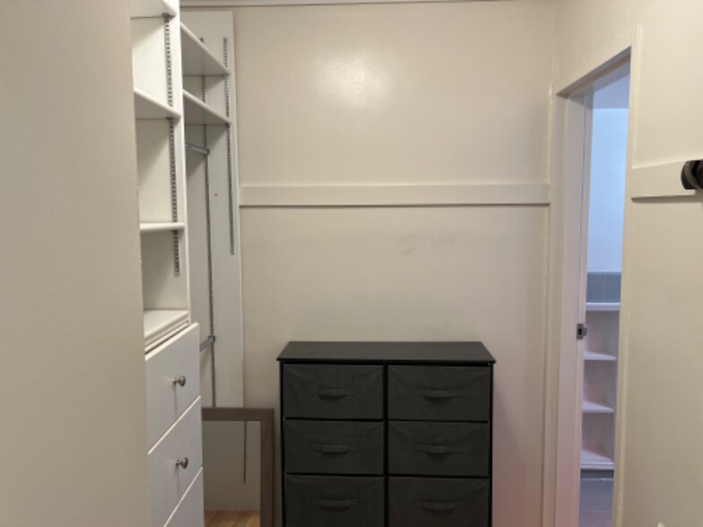 Building Photo - 10500 Rockville Pike