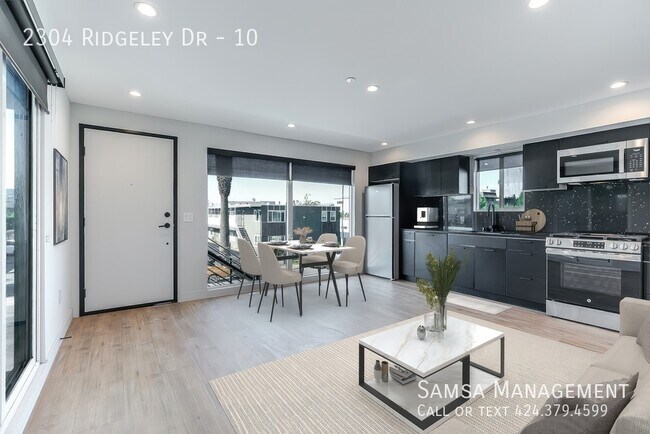 Building Photo - 2304 Ridgeley Dr