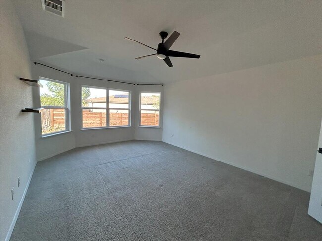 Building Photo - 2201 Vicksburg Cove