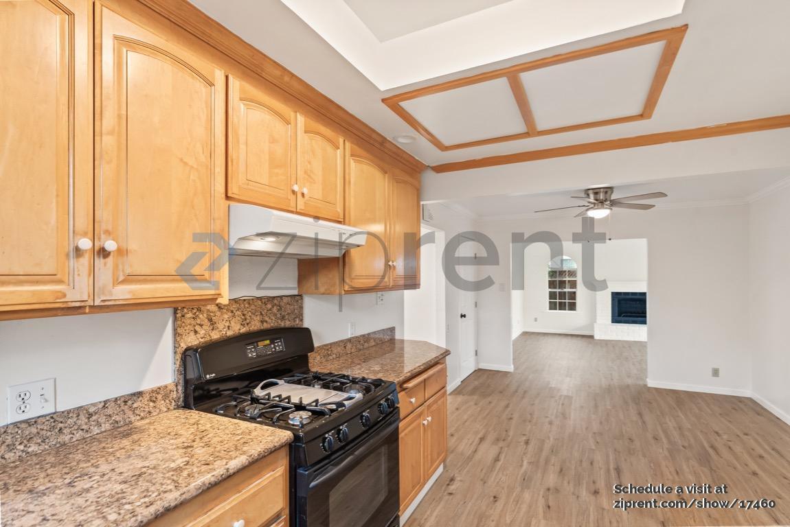 Building Photo - 39986 Barbara St