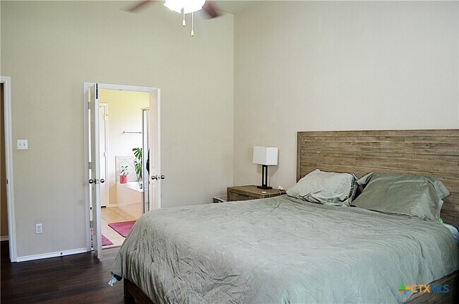 Building Photo - 5407 Sulfur Spring Dr