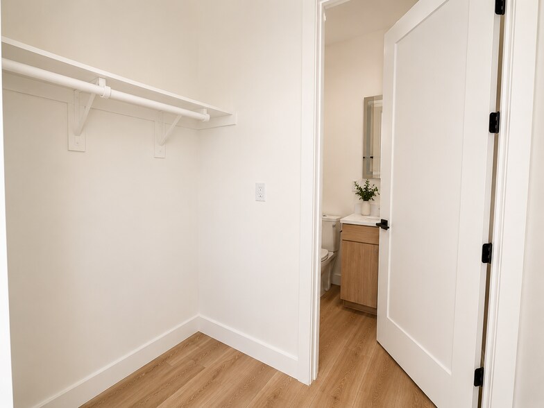 Building Photo - 4513 Piute Pl