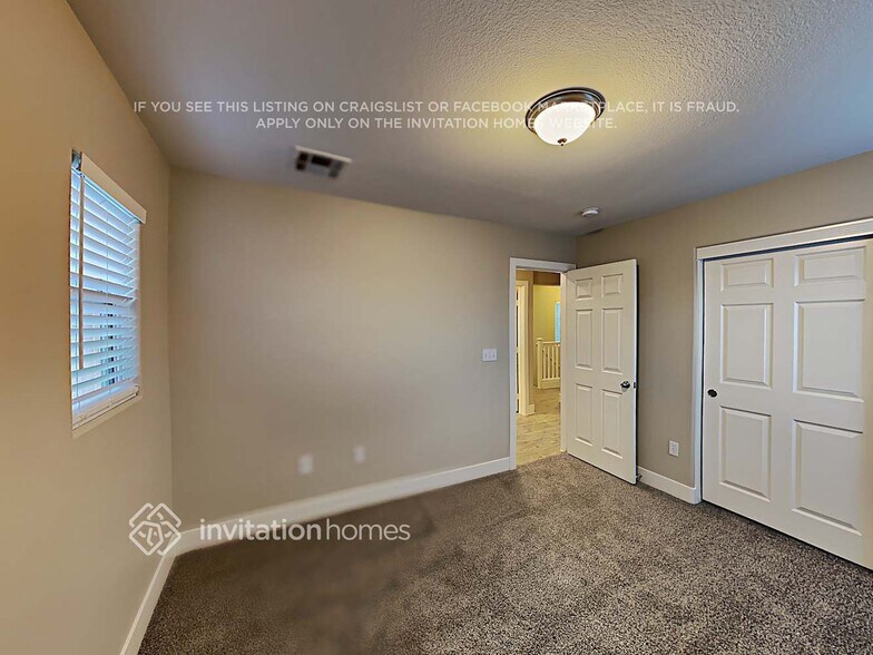 Building Photo - 10624 Calf Creek Ct