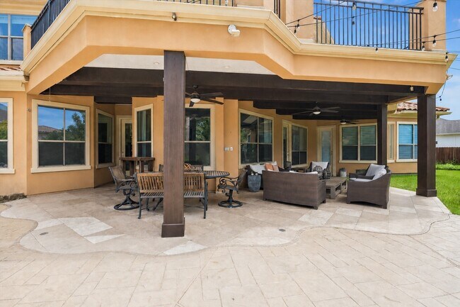 Building Photo - 14339 Shadow Garden Ln