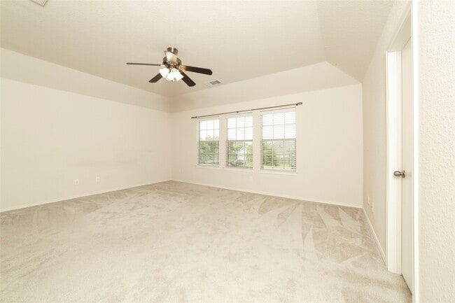 Building Photo - 6642 Haven Forest Ln