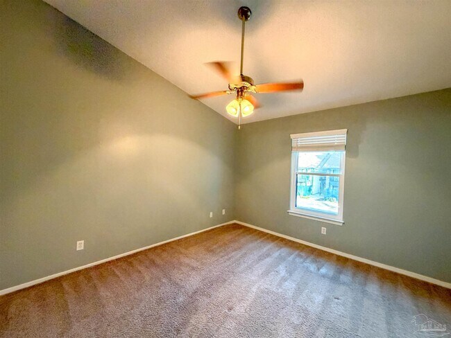 Building Photo - 2299 Scenic Hwy