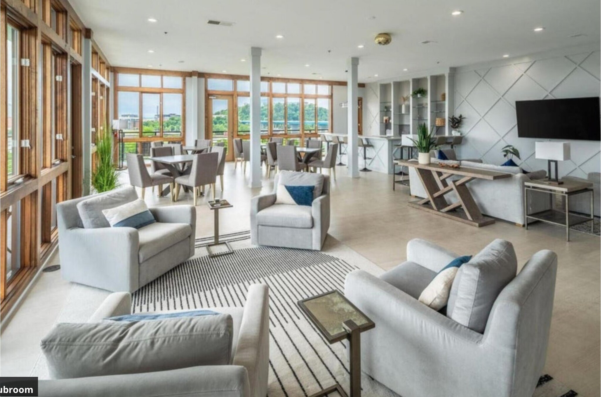 Building Photo - 200 Manufacturers Rd