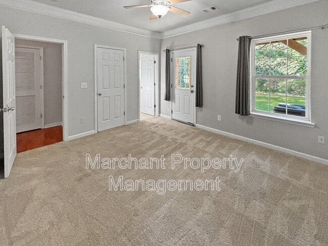 Building Photo - 311 Pampas Ct