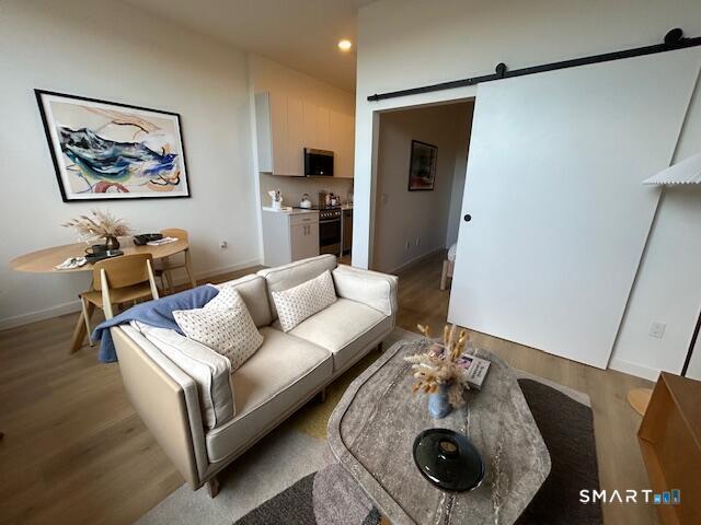 Building Photo - 42 John St