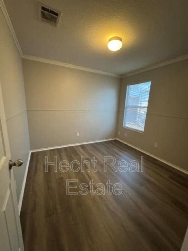 Building Photo - 12309 Drummond Dr