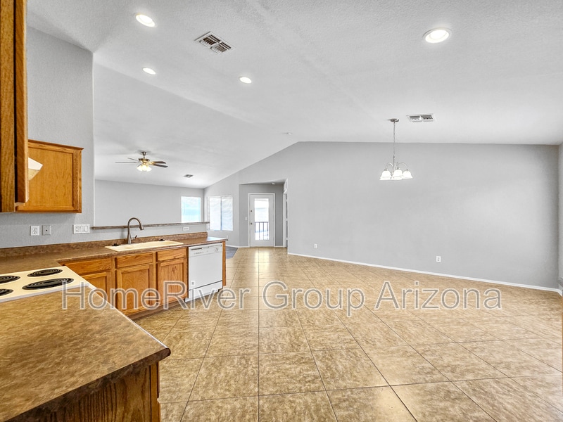 Building Photo - 15526 N 159th Ct