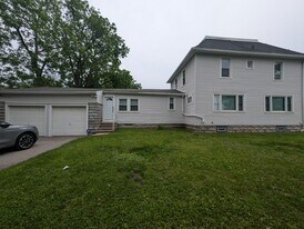 Building Photo - 150 Mount Read Blvd
