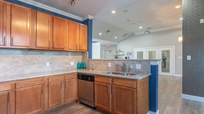 Building Photo - 1761 E Waterford Ct