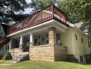 Building Photo - 615 N Lincoln St