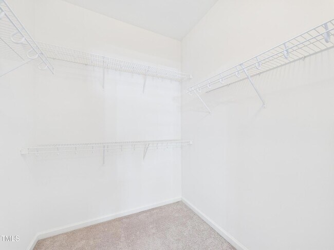 Building Photo - 2111 Kudrow Ln