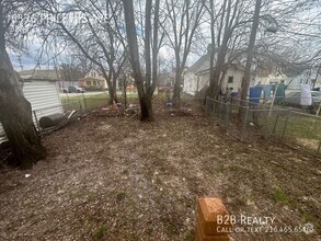 Building Photo - 6536 Philetus Ave