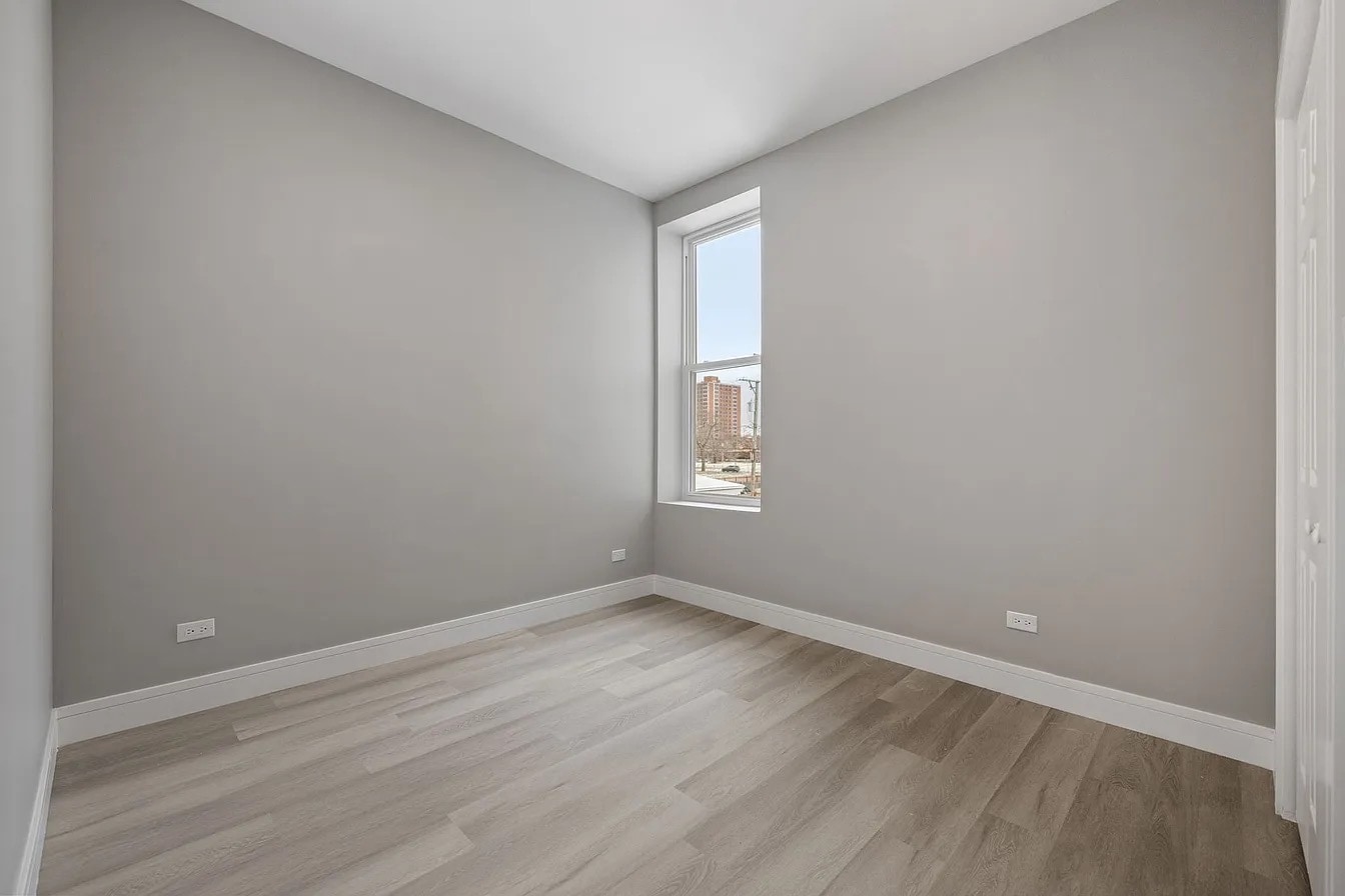 Building Photo - 5235 S Indiana Ave