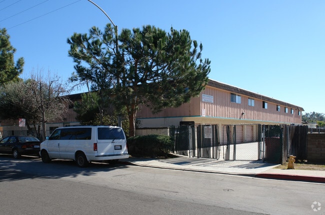 Building Photo - Villa Margarita