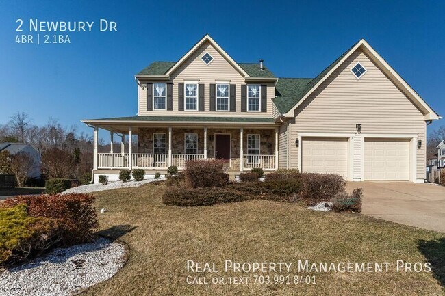 Building Photo - 2 Newbury Dr