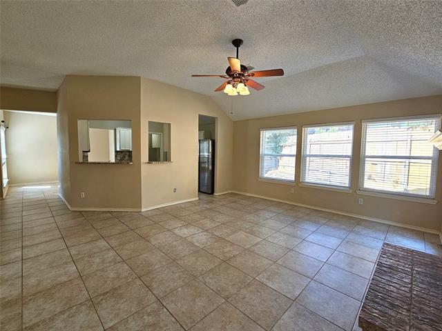 Building Photo - 2705 Francisco Dr