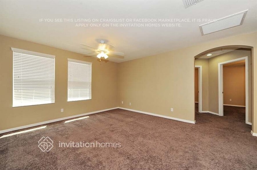 Building Photo - 5949 Beaconpark St