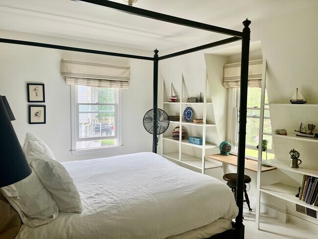 Building Photo - 5 High St Ct