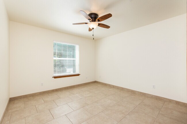 secondary bedroom - 2365 Saturn Cir