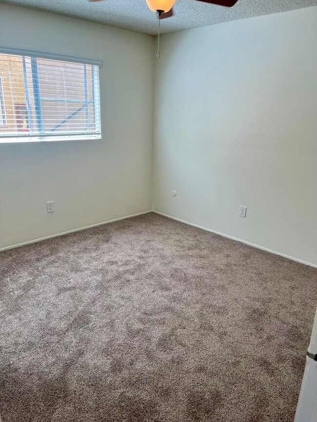 Building Photo - 6080 Mt Aguilar Dr