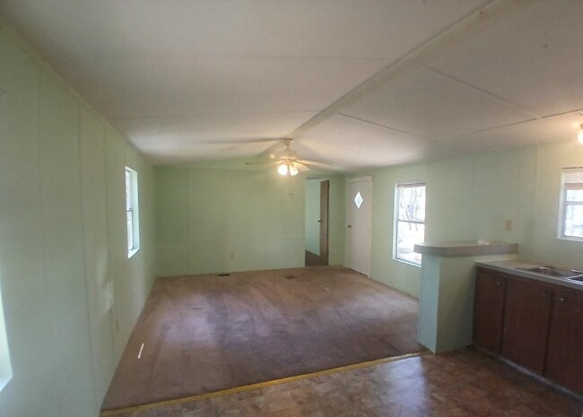 Building Photo - 112 NE 78th St