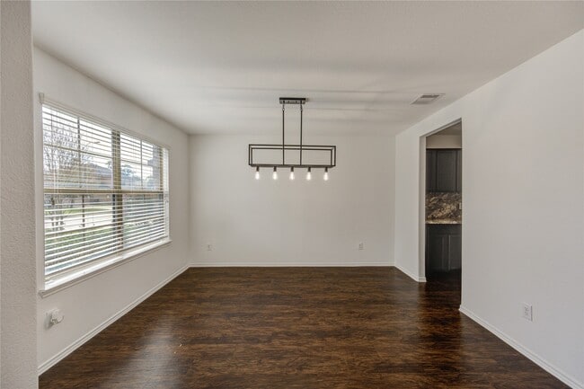 Building Photo - 2010 Louetta Stream Way