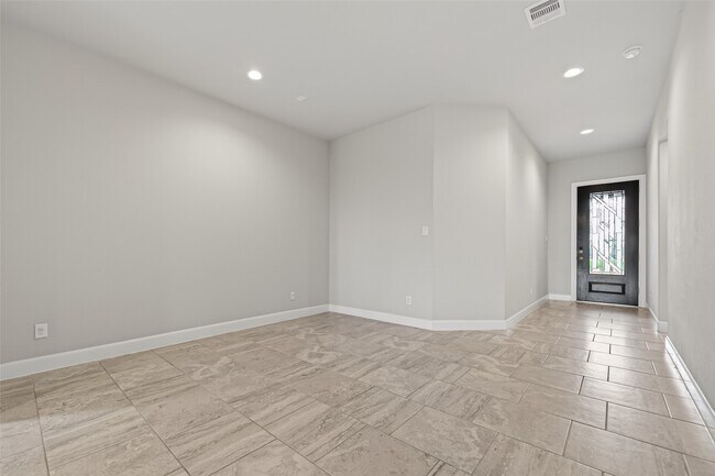 Building Photo - 1007 Parsnip Acres Ct