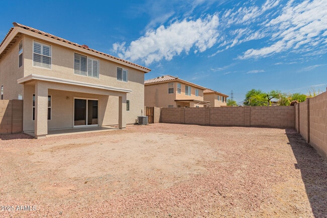 Building Photo - 11529 W Paradise Dr