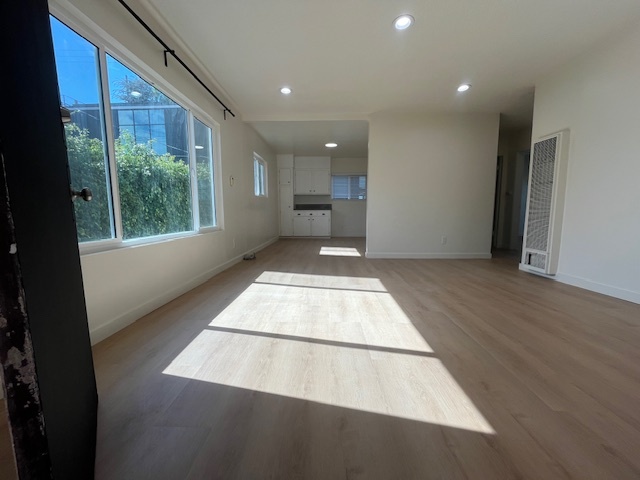 Building Photo - 2939 S Bronson Ave