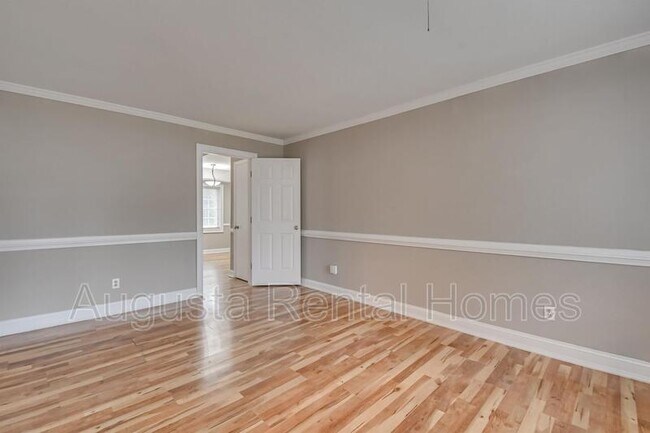 Building Photo - 238 Cavalier Dr