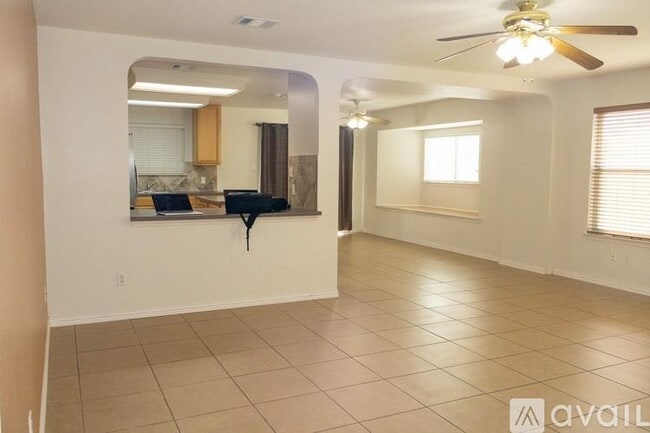 Building Photo - 1613 Apollo Cir