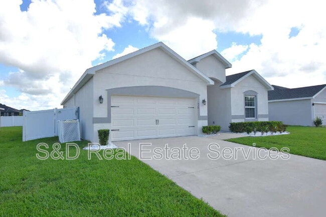 Building Photo - 920 Montgomery Ln