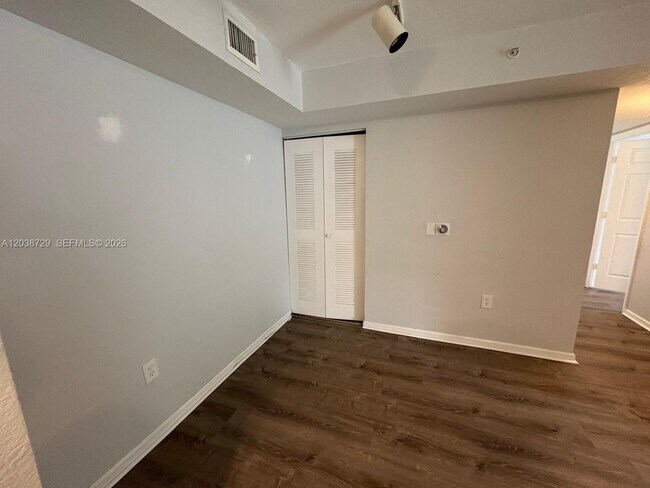 Building Photo - 15410 SW 284th St