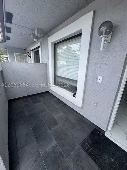 Building Photo - 2520 SW 55th St