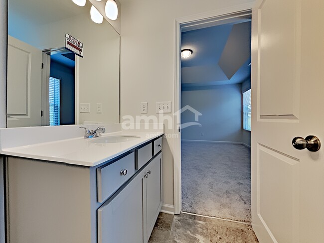 Building Photo - 356 Winston Cir
