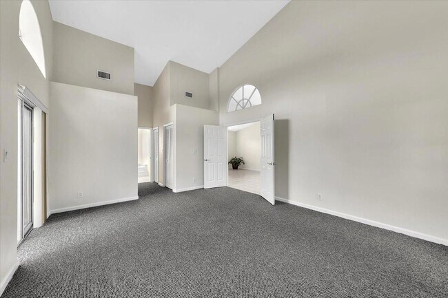 Building Photo - 20231 NW 10th St