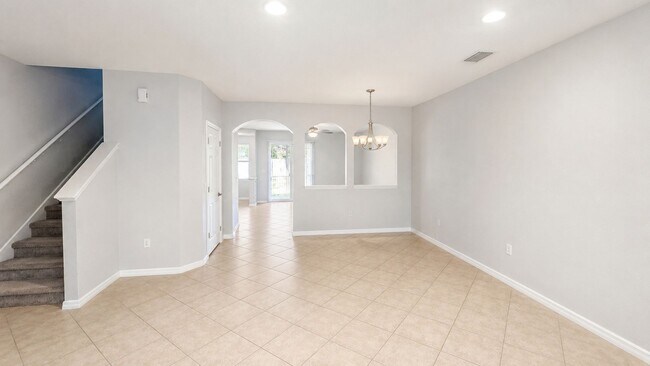 Building Photo - 7915 Moonstone Dr