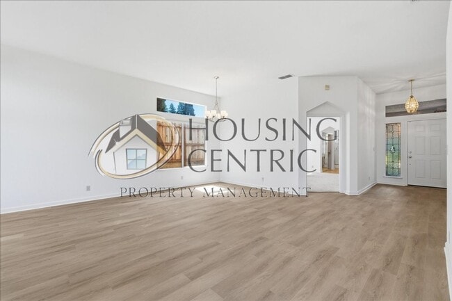 Building Photo - Beautiful Single Story Rental in the Heart of Folsom