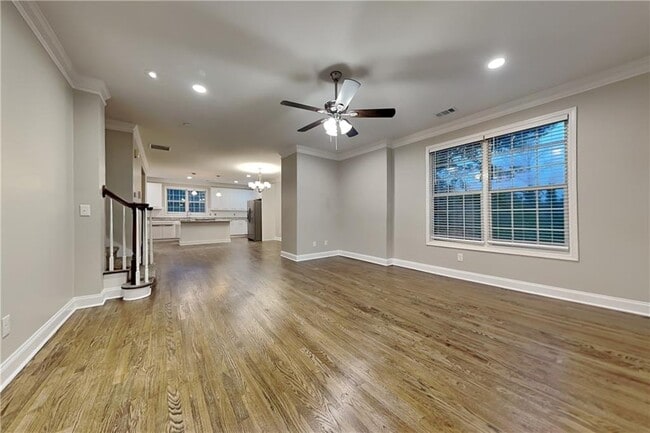 Building Photo - 4915 Wycliffe Dr SW