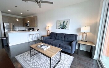 Building Photo - 688 Angier Ave NE