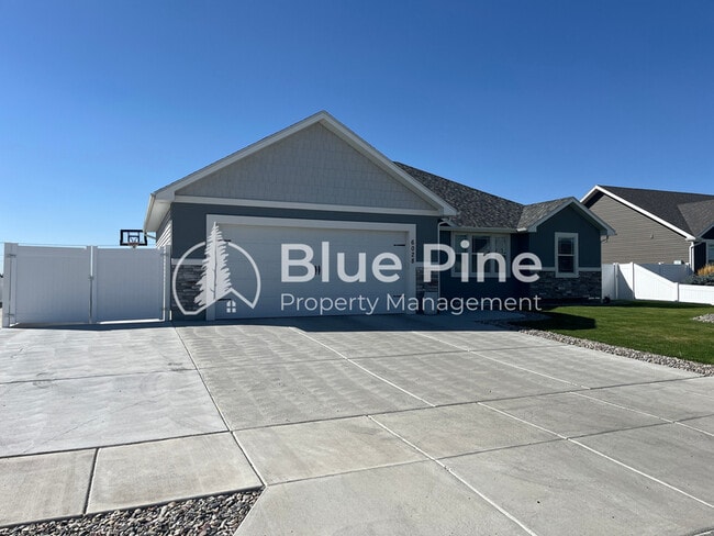 Building Photo - 6028 Fox Run Dr