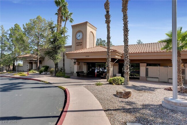 Building Photo - 9004 Litchfield Ave