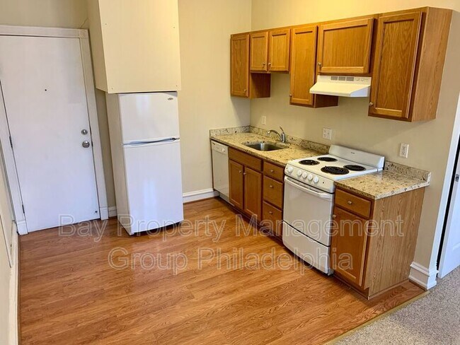 Primary Photo - 4439 Chestnut St